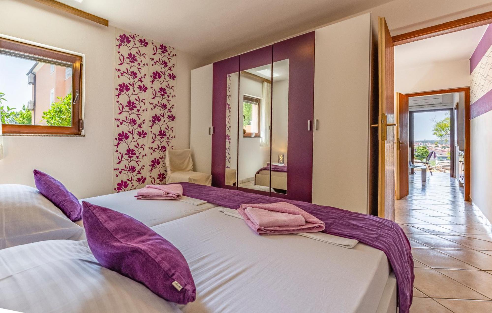 Viola Medulin Apartment Rovinj Phòng bức ảnh
